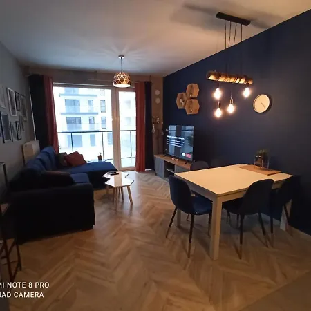 Nowoczesny Apartament Przy Manufakturze Z Parkingiem Podziemnym I Klimatyzacja Apartment Lodz  Exterior photo