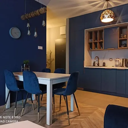 Nowoczesny Apartament Przy Manufakturze Z Parkingiem Podziemnym I Klimatyzacja Apartment Lodz  Exterior photo