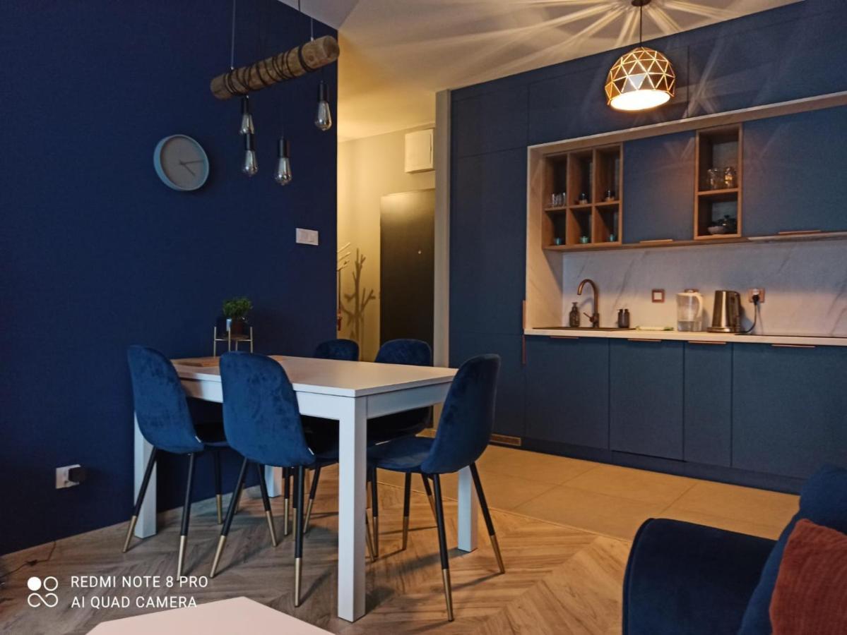Nowoczesny Apartament Przy Manufakturze Z Parkingiem Podziemnym I Klimatyzacja Apartment Lodz (Lodz)